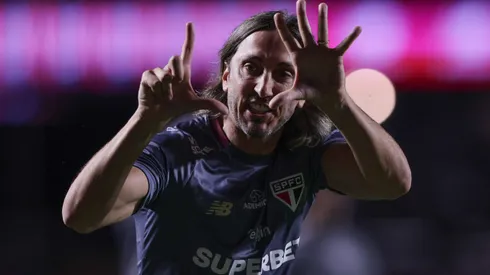 SP - SAO PAULO - 26/01/2025 - PAULISTA 2025, SAO PAULO X CORINTHIANS - Luis Zubeldia tecnico do Sao Paulo durante partida contra o Corinthians no estadio Morumbi pelo campeonato Paulista 2025. Foto: Ettore Chiereguini/AGIF