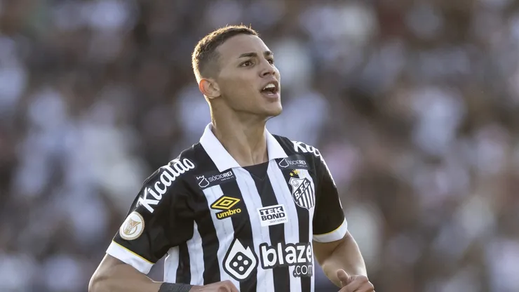 Deivid Washington pelo Santos FC. Foto: Jorge Rodrigues/AGIF