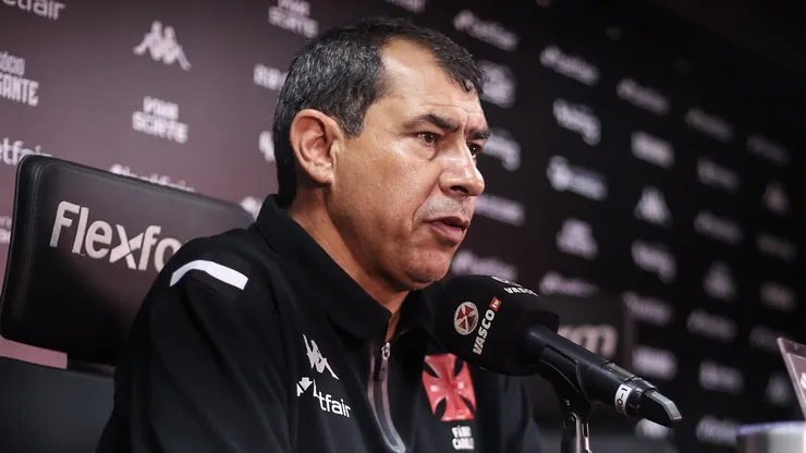 Carille vê jogador projetar confronto contra o Vasco na temporada
