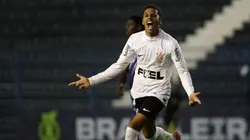 Denner, cria do Corinthians de 16 anos pode deixar o Timãozinho antes de brilhar no profissional alvinegro - Foto: Rodrigo Gazzanel/Ag. Corinthians