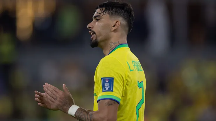 Lucas Paquetá mostra animação com chegada de seu companheiro na Seleção no Flamengo.