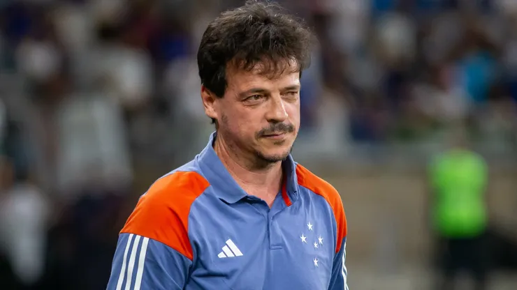 Fernando Diniz deixou o Cruzeiro quebrando contrato que iria até 2025