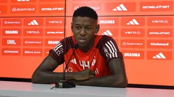 Vitão fica no Internacional em 2025