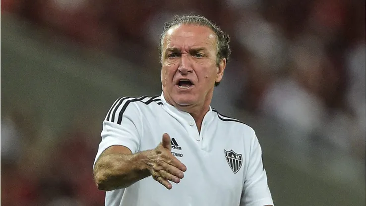 Lateral está nos planos de Cuca no Atlético-MG.