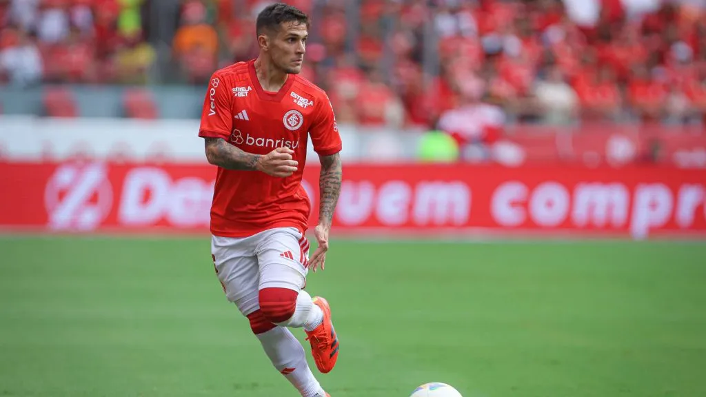Fabricio Bustos partida contra o Sao Luiz-RS no estadio Beira-Rio pelo campeonato Gaucho 2024. Foto: Maxi Franzoi/AGIF