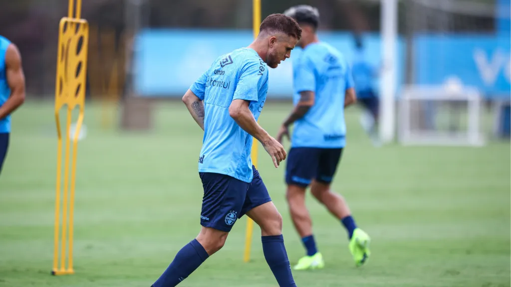 Cuéllar treinando pelo Grêmio. Foto: Lucas Uebel/ Grêmio/ Flickr