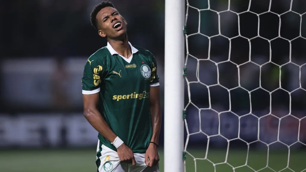 Estevão não conseguiu balançar as redes contra o RB Bragantino