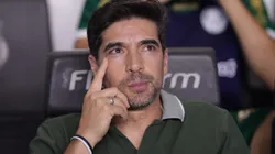 Abel Ferreira tecnico do Palmeiras durante partida contra o Santos no estadio Vila Belmiro pelo campeonato Paulista 2025. Foto: Ettore Chiereguini/AGIF