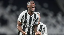 Patrick de Paula comemorando gol contra o Bangu
