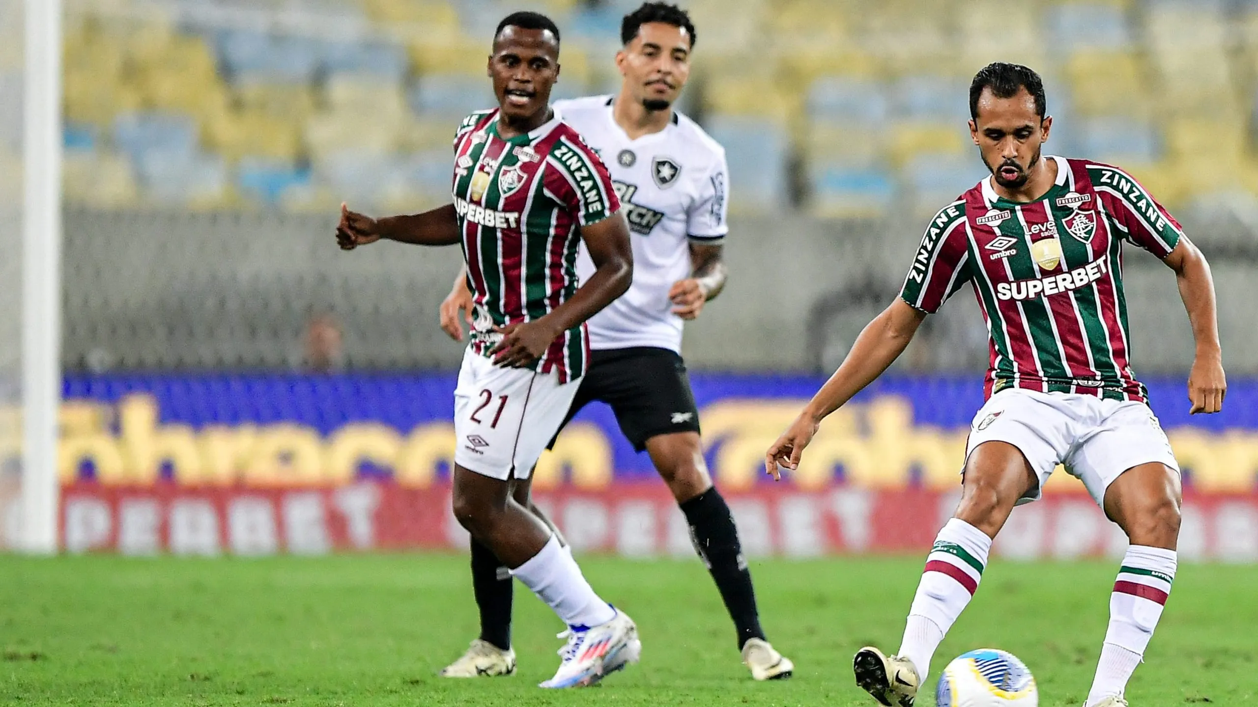 RJ – RIO DE JANEIRO – 21/09/2024 – BRASILEIRO A 2024, FLUMINENSE X BOTAFOGO – Lima jogador do Fluminense durante partida contra o Botafogo no estadio Maracana pelo campeonato Brasileiro A 2024. Foto: Thiago Ribeiro/AGIF