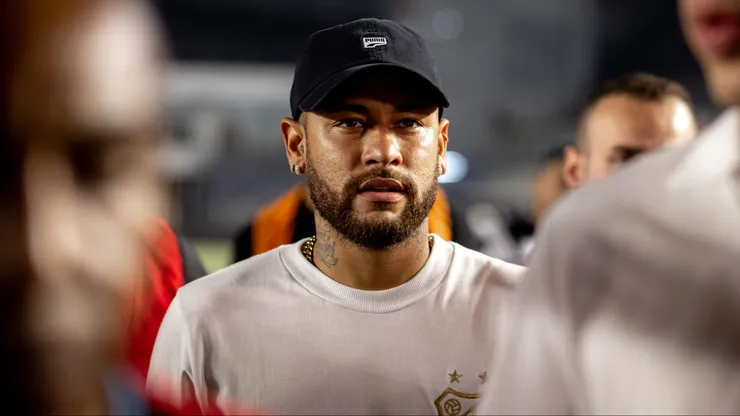 Neymar confirmou o seu retorno ao futebol.