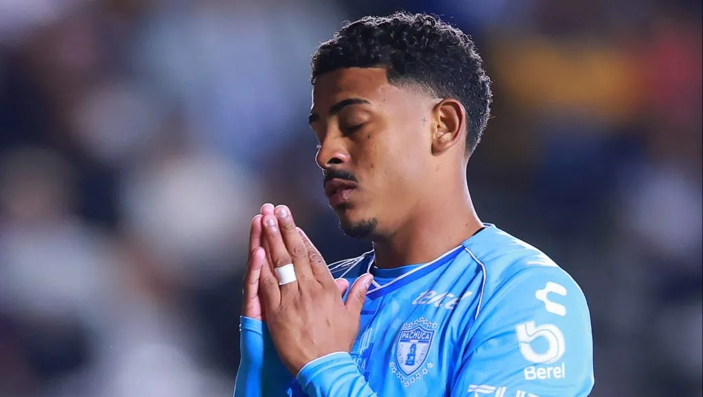 John Kennedy tem situação do Fluminense nos bastidores vazadas