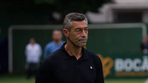 Pedro Caixinha pode deixar o comando do Santos. Foto: Roberto Gardinalli/AGIF