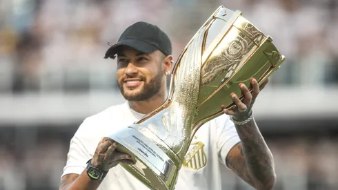 Neymar antes da final entre Santos x Palmeiras pelo Paulistão 2024. Foto: Reinaldo Campos/AGIF