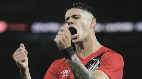 Milito havia pedido Zapelli ao Atlético-MG.