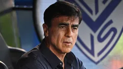 Técnico do Grêmio, Gustavo Quinteros - Foto: Rodrigo Valle / Getty Images