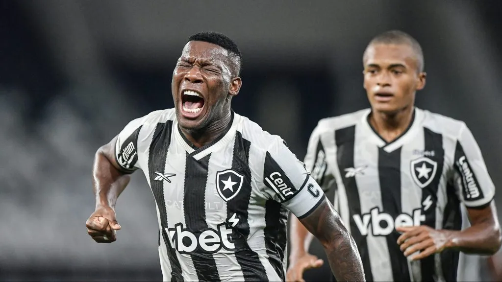 Patrick de Paula comeora gol