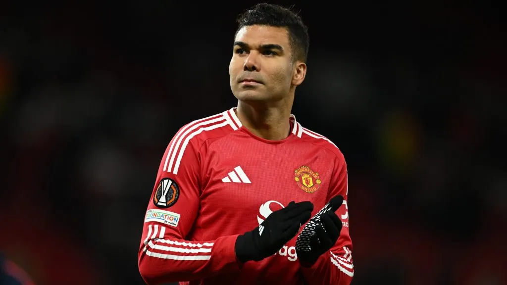 Casemiro jogando pelo Manchester United