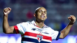 Ryan Francisco jogador do São Paulo comemora seu gol durante partida contra o Portuguesa no estádio Pacaembu pelo campeonato Paulista 2025. Foto: Marcello Zambrana/AGIF