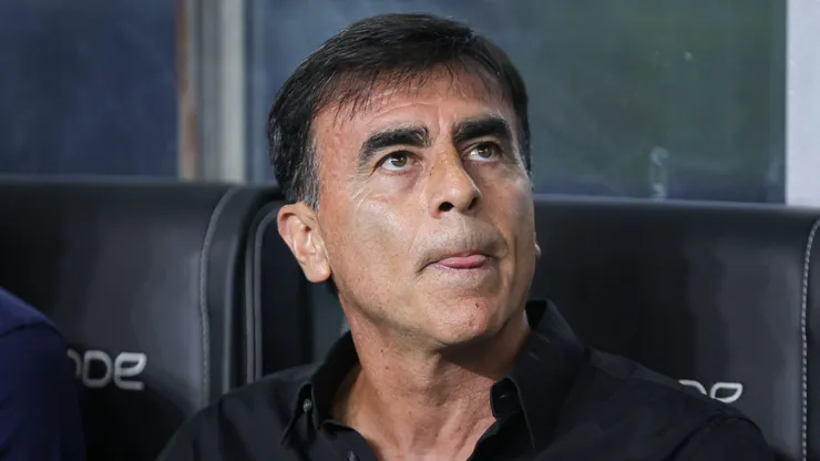 Quinteros revela estratégia utilizada no Grêmio para a temporada