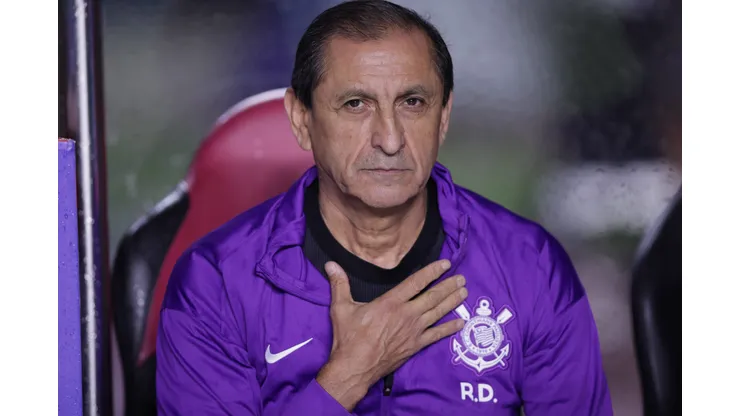 Ramón Díaz técnico do Corinthians - Foto: Ettore Chiereguini/AGIF