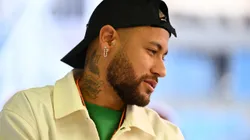 Neymar já chegou ao Brasil - Foto: Rudy Carezzevoli/Getty Images.