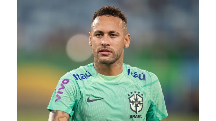 MT - CUIABA - 10/10/2023 - SELECAO BRASILEIRA, TREINO - Neymar Jr. jogador da Selecao Brasileira durante treino no estadio Arena Pantanal. Foto: Gil Gomes/AGIF