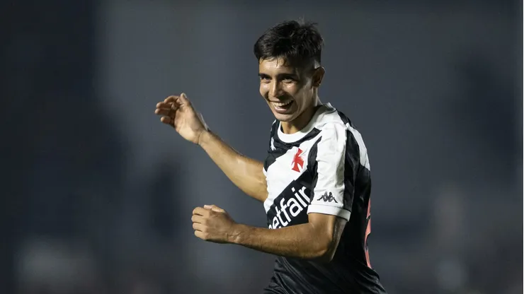 Sforza do Vasco em partida contra o Corinthians pelo Brasileirão 2024. Foto: Jorge Rodrigues/AGIF