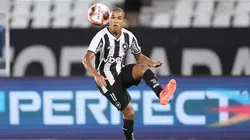 Rafael Lobato é um dos destaques da base do Botafogo. Foto: Vitor Silva/Botafogo