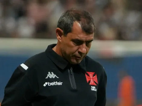Vascaínos pedem saída de Fábio Carille após jogo ruim