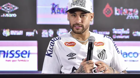 SANTOS, BRAZIL - JANUARY 31: Neymar Jr. speaks during a press conference after his unveiling as the new player of Santos at Urbano Caldeira Stadium (Vila Belmiro) on January 31, 2025 in Santos, Brazil. The Brazilian striker returns to his boyhood club, 12 years after he first left to join Barcelona. (Photo by Mauro Horita/Getty Images)
