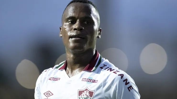 Jhon Arias durante partida entre Madureira e Fluminense, no Estádio Kleber Andrade, pelo Campeonato Carioca 2023.