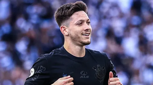 Rodrigo Garro comemorando gol durante partida entre Corinthians e Vasco, na Neo Química Arena, pelo Brasileirão 2024.