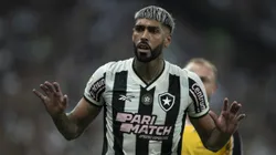Barboza jogador do Botafogo durante partida contra o Criciúma no estádio Maracanã pelo campeonato Brasileiro A 2024. Foto: Jorge Rodrigues/AGIF