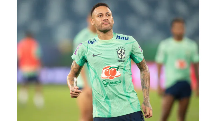 MT - CUIABA - 10/10/2023 - SELECAO BRASILEIRA, TREINO - Neymar Jr. jogador da Selecao Brasileira durante treino no estadio Arena Pantanal. Foto: Gil Gomes/AGIF