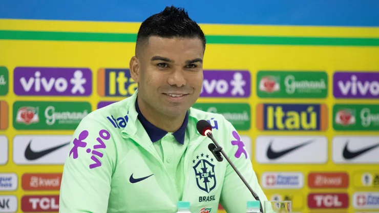 Casemiro, volante da Seleção Brasileira, durante entrevista coletiva. Foto: Fernando Torres/AGIF