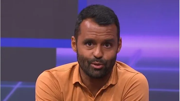 Comentarista Conrado Santana - Foto: Reprodução/SporTV
