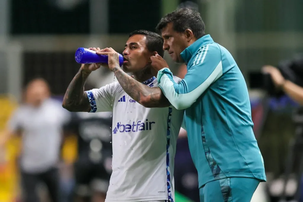 Dudu durante a última partida do Cruzeiro. Foto: Gilson Lobo/AGIF