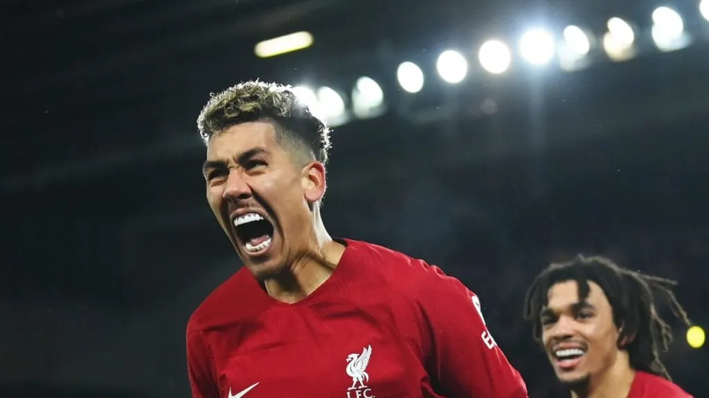 Foto: Michael Regan/Getty Images – Multicampeão no Liverpool, o jogador de 33 anos está descartado no Atlético-MG.