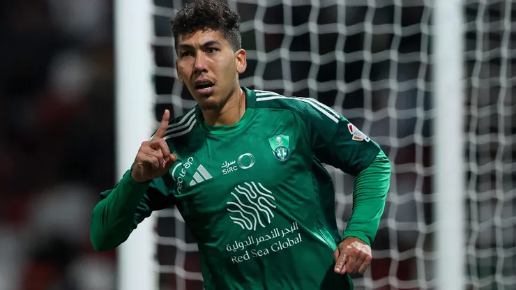 Roberto Firmino pode acabar saindo da lista de inscritos do Campeonato da Arábia Saudita.