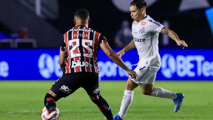 Santos x São Paulo pelo Campeonato Paulista 2025. Foto: Marcello Zambrana/AGIF