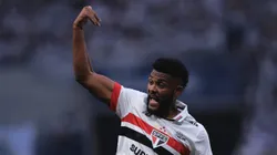 Sabino em partida pelo Tricolor Paulista