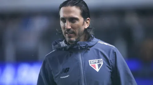 Zubeldía, técnico do São Paulo. - Foto: Reinaldo Campos/AGIF