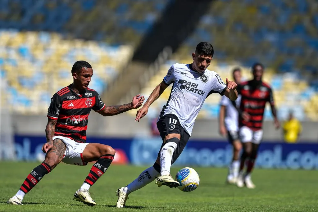 Botafogo e Flamengo se enfrentam pela primeira decisão nacional de 2025. Foto: Thiago Ribeiro/AGIF