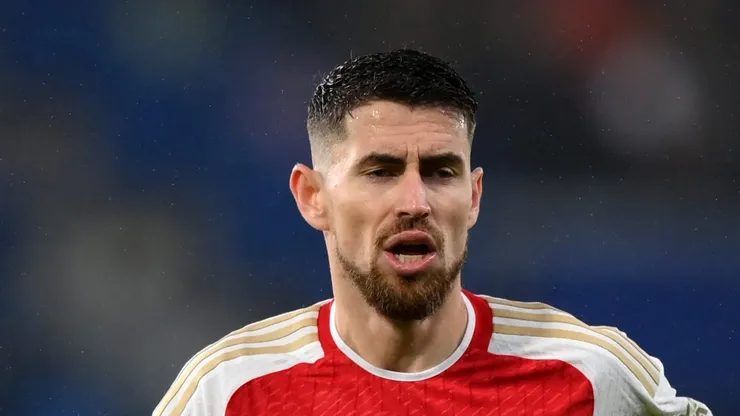 Jorginho vai assinar pré-contrato com Fla.