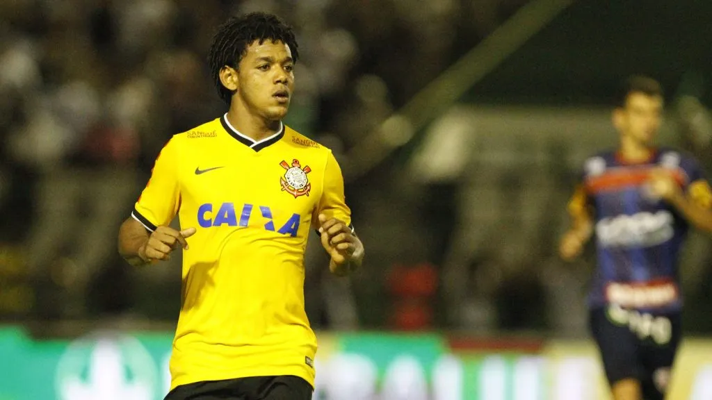 Romarinho em partida pelo Corinthians. Foto: Felipe Oliveira/Getty Images