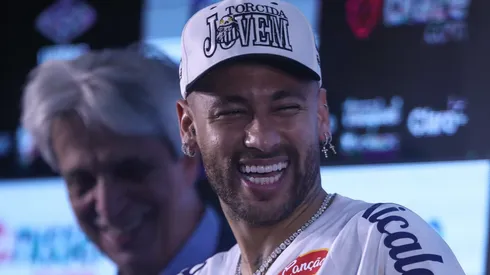 Neymar durante sua apresentação no Santos.