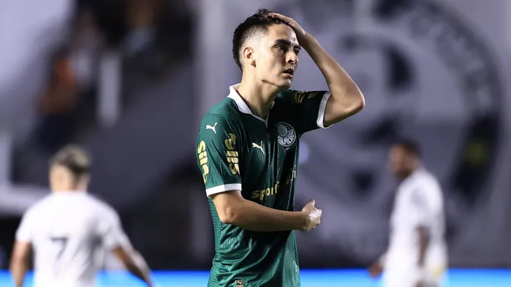 Colombiano em partida contra o Santos