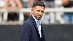 Emiliano Díaz disse que a comissão técnica colocará os jovens em momentos propícios Foto: Thiago Ribeiro/AGIF