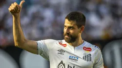 Luan Peres voltará à equipe titular do Santos no clássico contra Corinthians, em Itaquera - Foto: Reinaldo Campos / AGIF